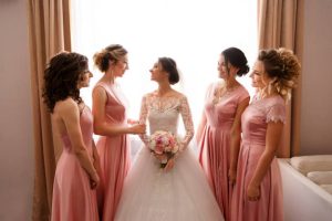 "How should an antique pink dress be styled?